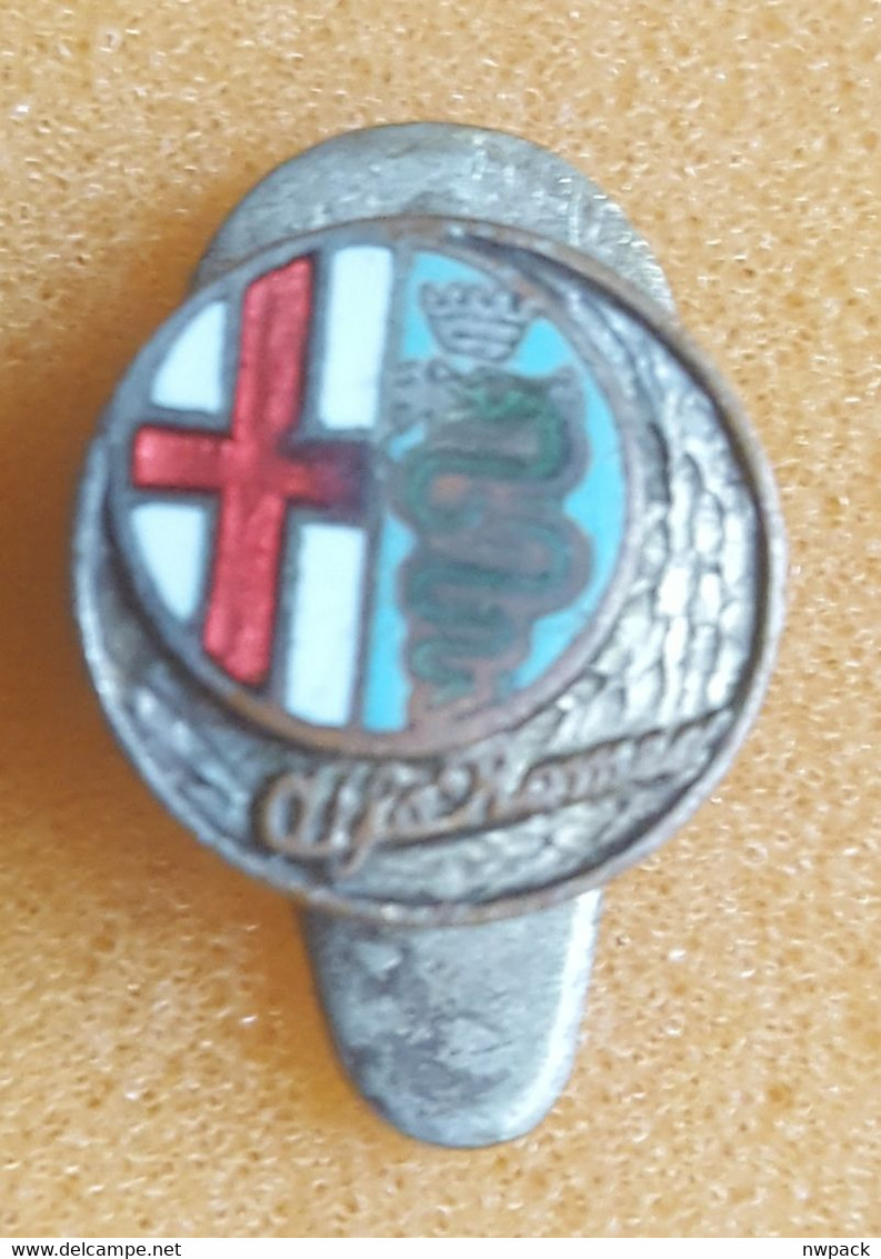 Car / Auto -  ALFA ROMEO, Enamel Buttonhole Badge / Pin  -  Abzeichen - Alfa Romeo