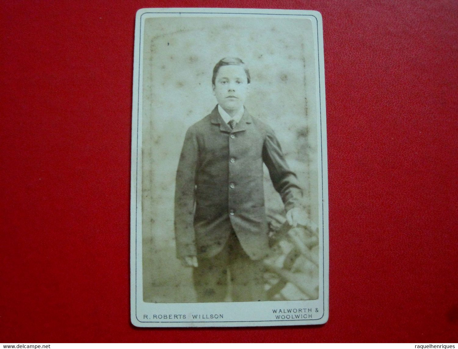 PHOTO CDV - CABINET - PHOTOGRAPHER - R. ROBERTS WILLSON - WALWOTH & WOLWICH - YOUNG BOY - COSTUME (FT#51) - Ancianas (antes De 1900)