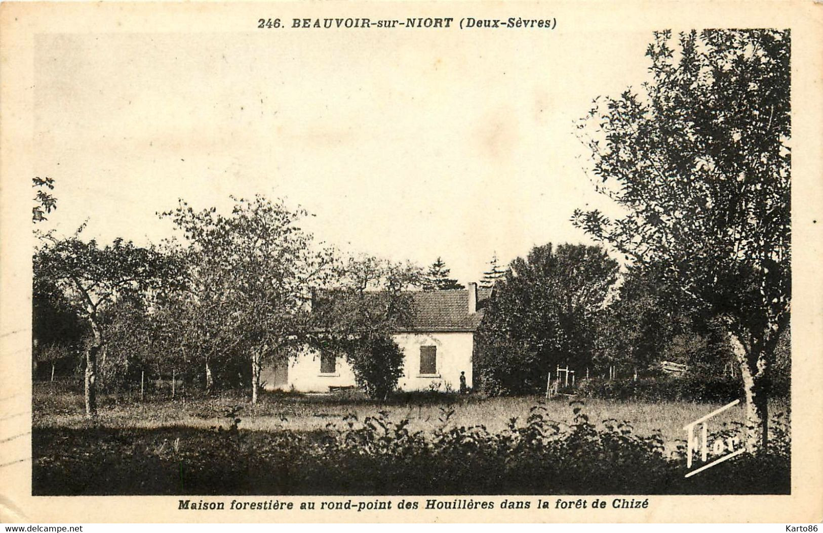 Beauvoir Sur Niort * La Maison Forestière Au Rond Point Des Houillières * Forêt De Chizé - Beauvoir Sur Niort