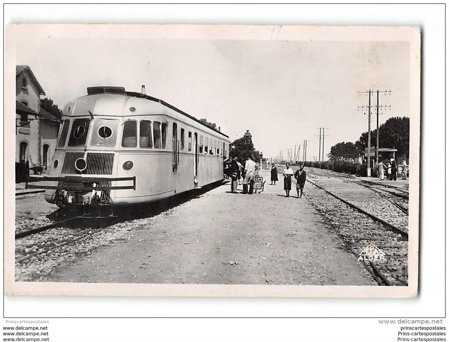 CPA Tunisie La Gare Et L'Autorail De Tindja - Túnez