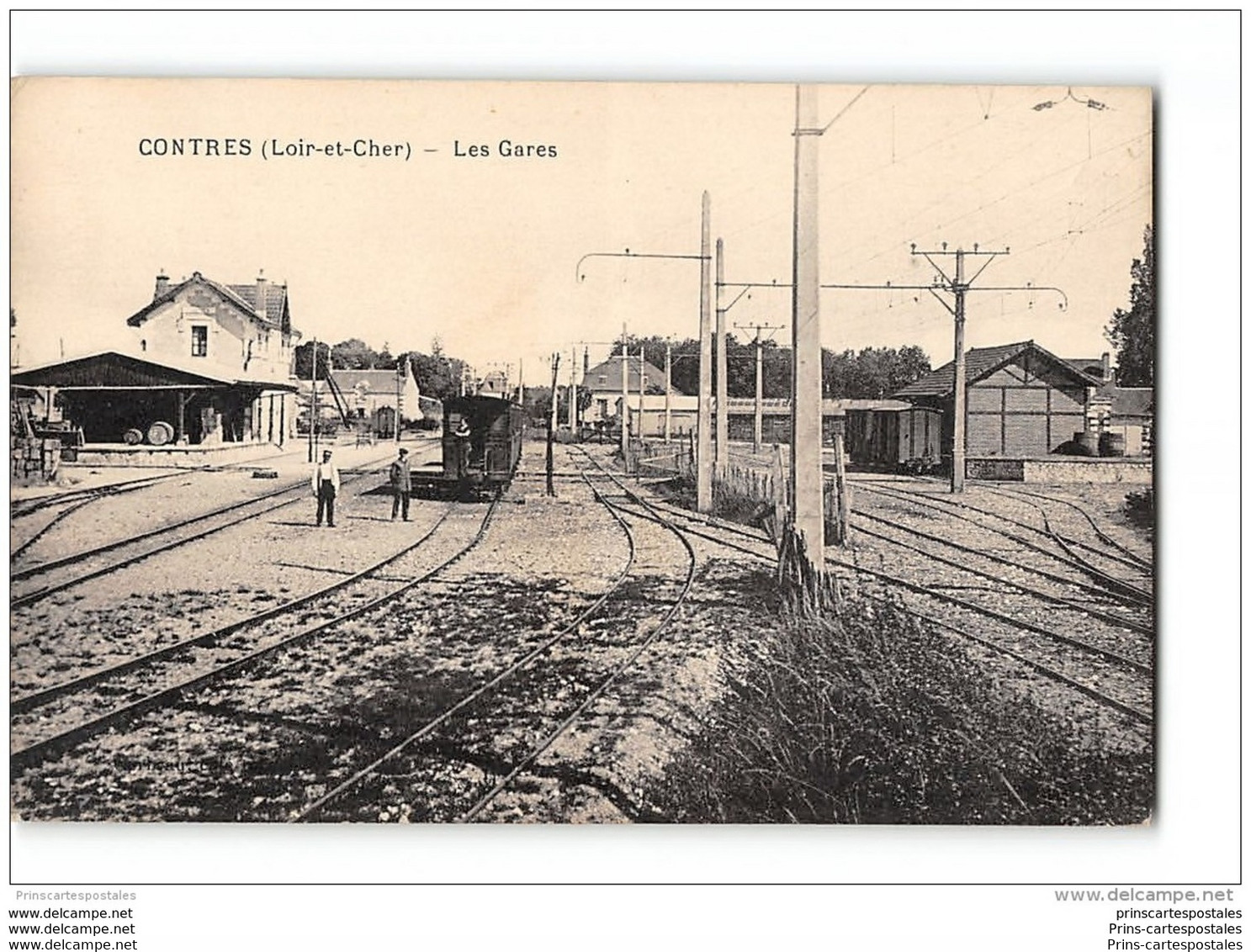 CPA 41 Contres Les Gares Et Le Train Tramway - Contres