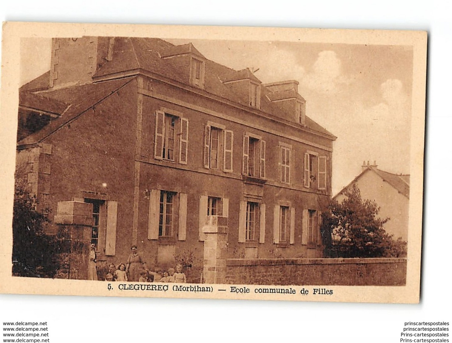 CPA 56 Cléguerec Ecole Communale Des Filles - Cleguerec