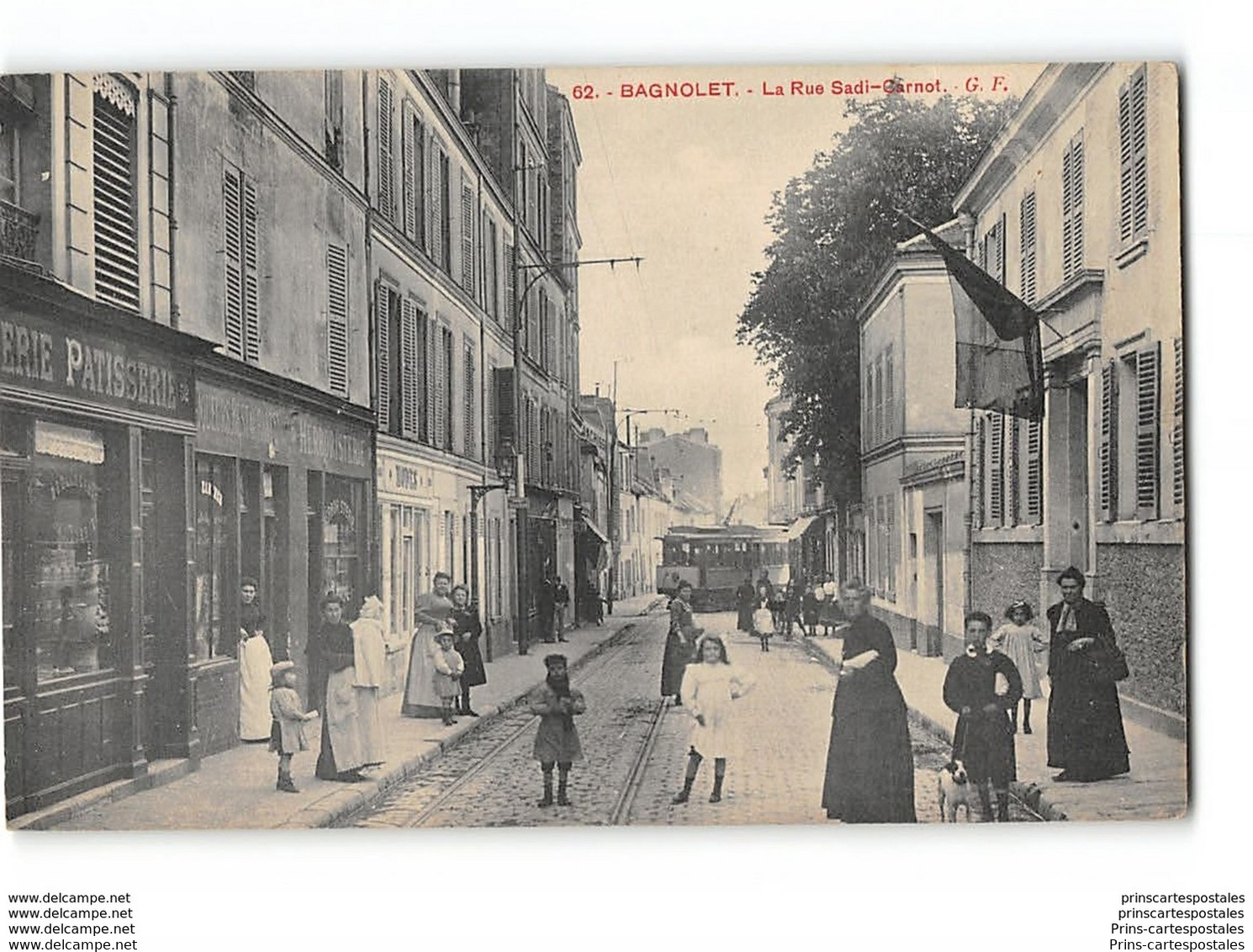 CPA 93 Bagnolet La Rue Sadi Carnot Et Le Tramway - Bagnolet