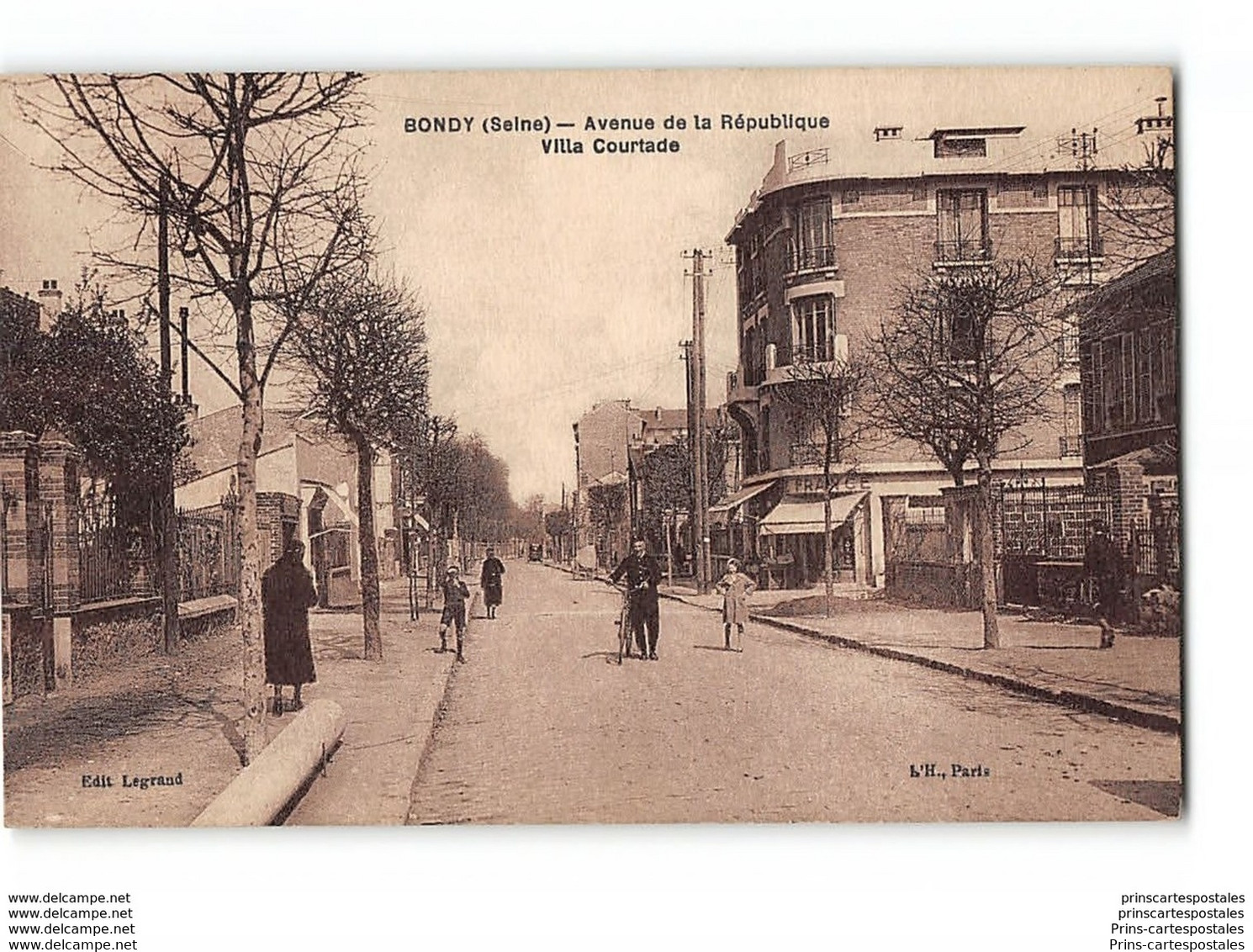 CPA 93 Bondy Avenue De La Republique Villa Courtade - Bondy