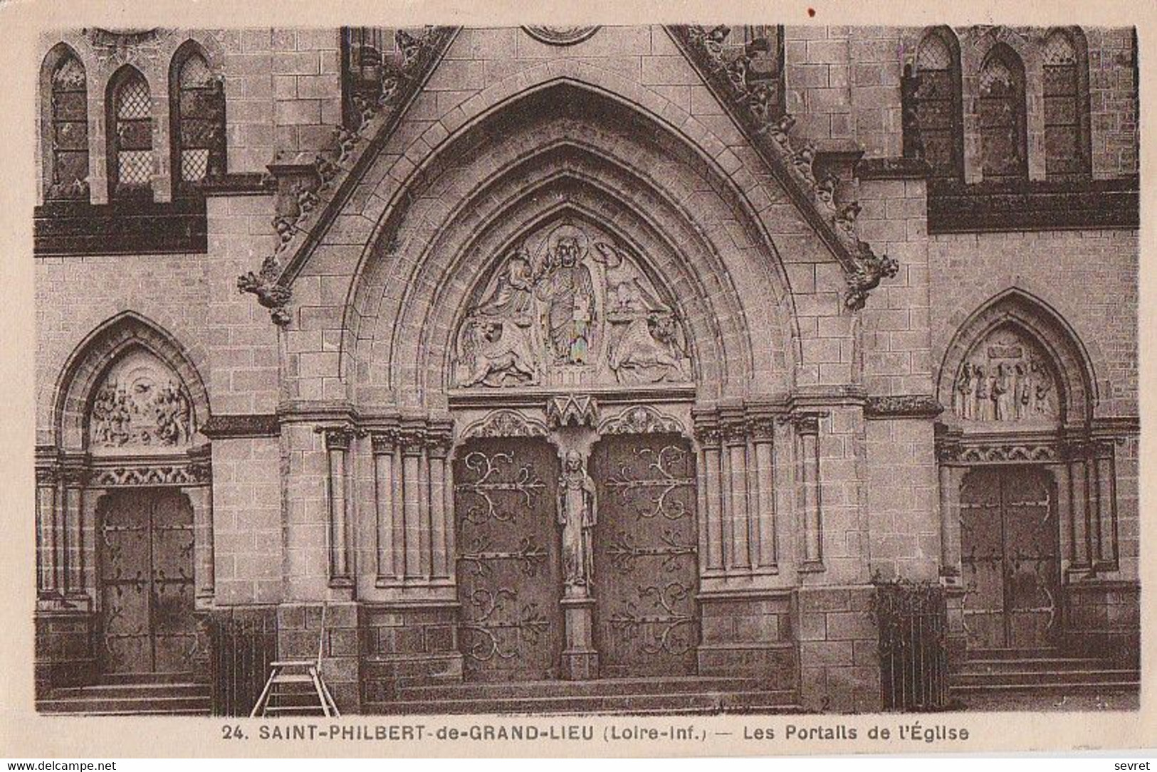 SAINT-PHILBERT-de-GRAND-LIEU. - Les Portails De L'Eglise - Saint-Philbert-de-Grand-Lieu