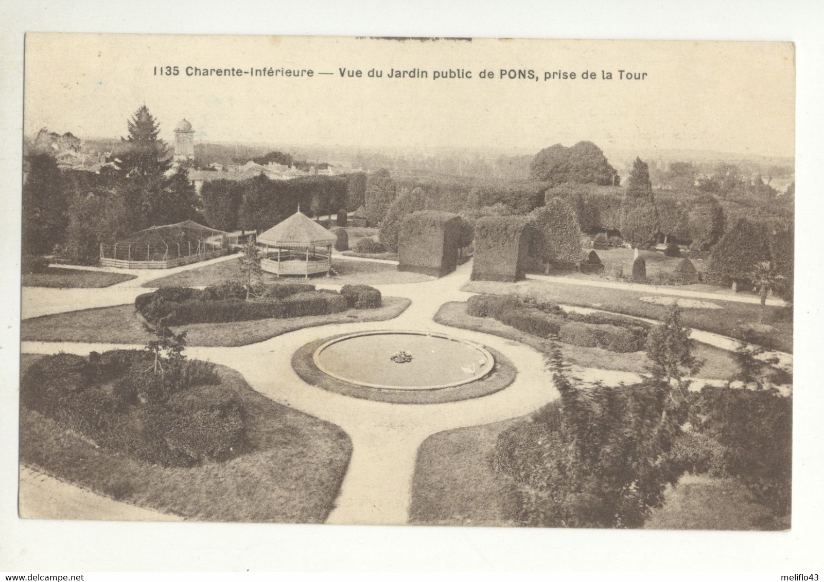 17/CPA - Pons - Vue Du Jardin Public - Pons