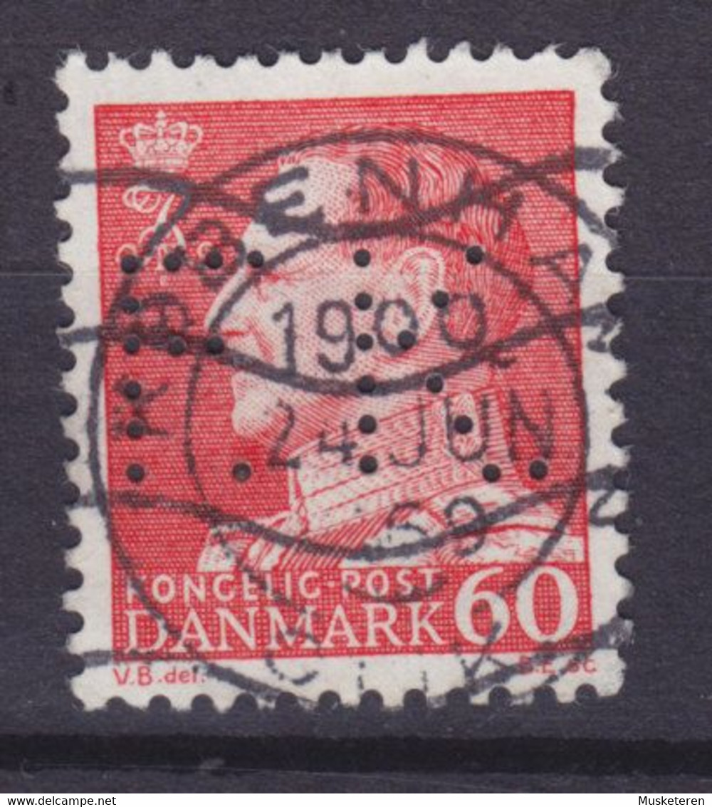 Denmark Perfin Perforé Lochung (F26) 'F.K.' Frederiksberg Kommune, København Fr. IX. Stamp (2 Scans) - Plaatfouten En Curiosa