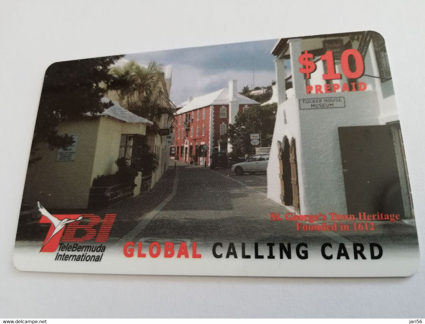 BERMUDA  $10 $ IN RED   -  BERMUDA  STREET SCENE       PREPAID CARD  Fine USED  TBI TELEBERMUDA INTERNATIONAL **4315** - Bermuda