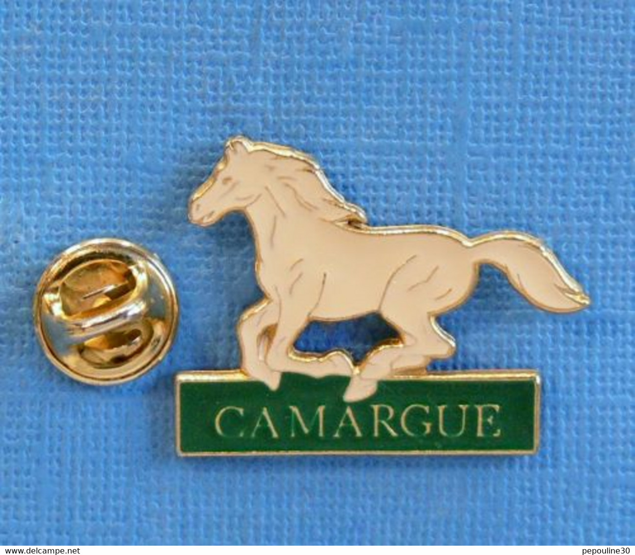 1 PIN'S //  ** CHEVAL CAMARGUAIS ** . (BARILLET) - Stierkampf