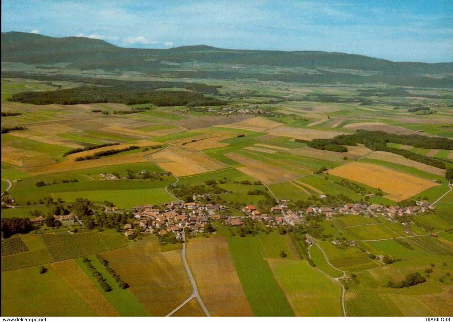 VULLIERENS     ( SUISSE )    VUE AERIENNE DE VULLIERENS - Vullierens