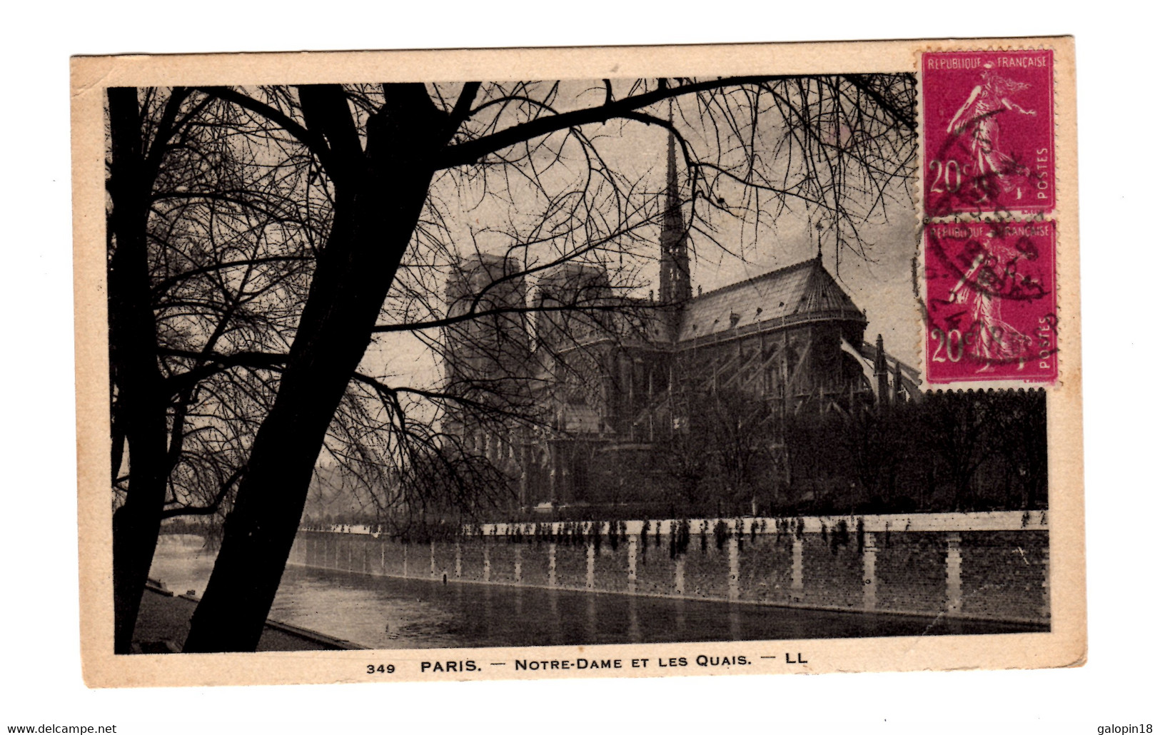 Paris Notre-Dame Et Les Quais écrite 1933 CP 1-45 - Notre-Dame De Paris