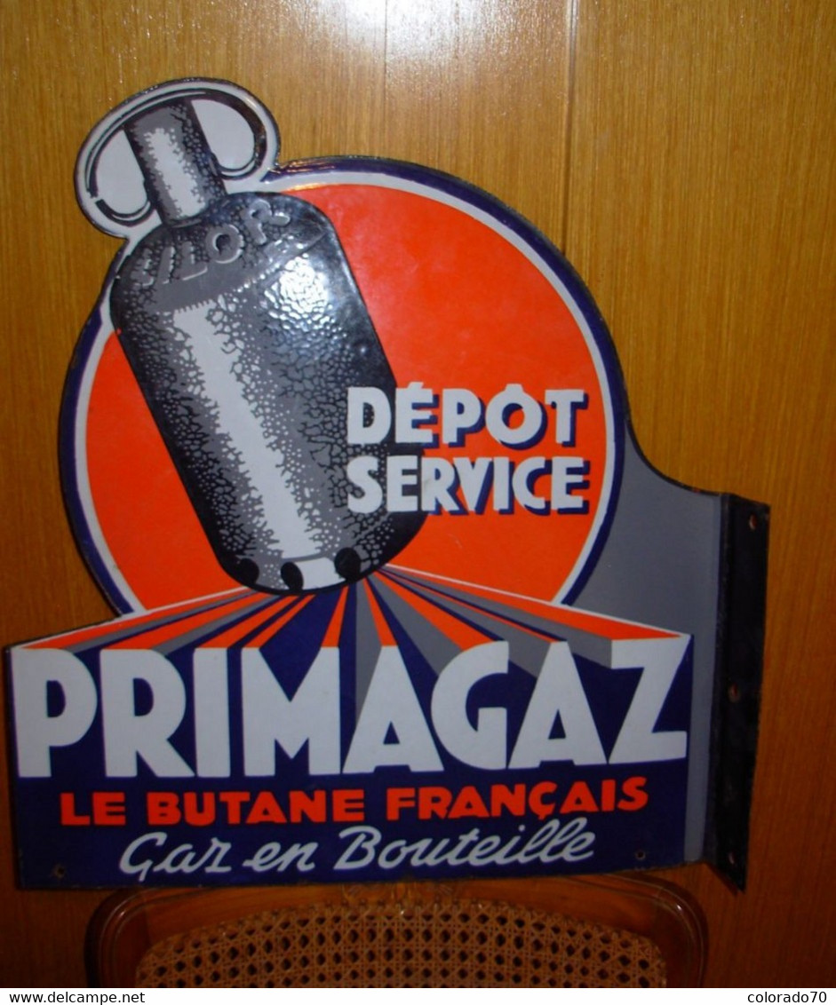 PLAQUE PUBLICITAIRE émaillée  PRIMAGAZ  LILOR(recto- Verso ) Rare Et Comme Neuve  (descriptif) - Plaques émaillées (après 1960)