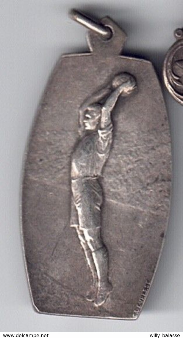 Médaille Football URBSFA Brabant Div. Scol 1  1928-29  Signée Devreese - Professionnels / De Société