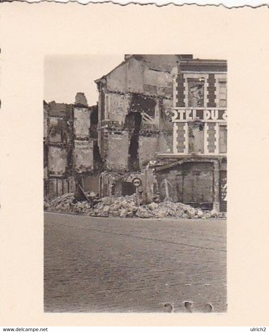 Foto Zerstörte Häuser In Frankreich - Ruinen - 2. WK - 5,5*4cm   (53481) - Oorlog, Militair