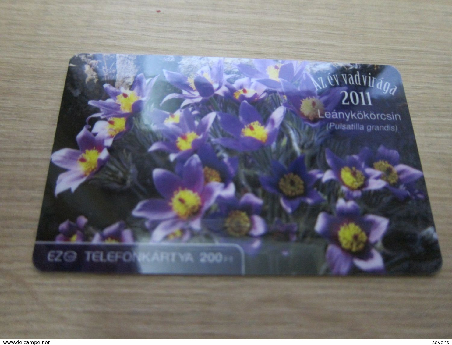 EZ Phone Prepaid Phonecard ,Endangered Flower, 2011, 200 Pieces Only - Maldivas