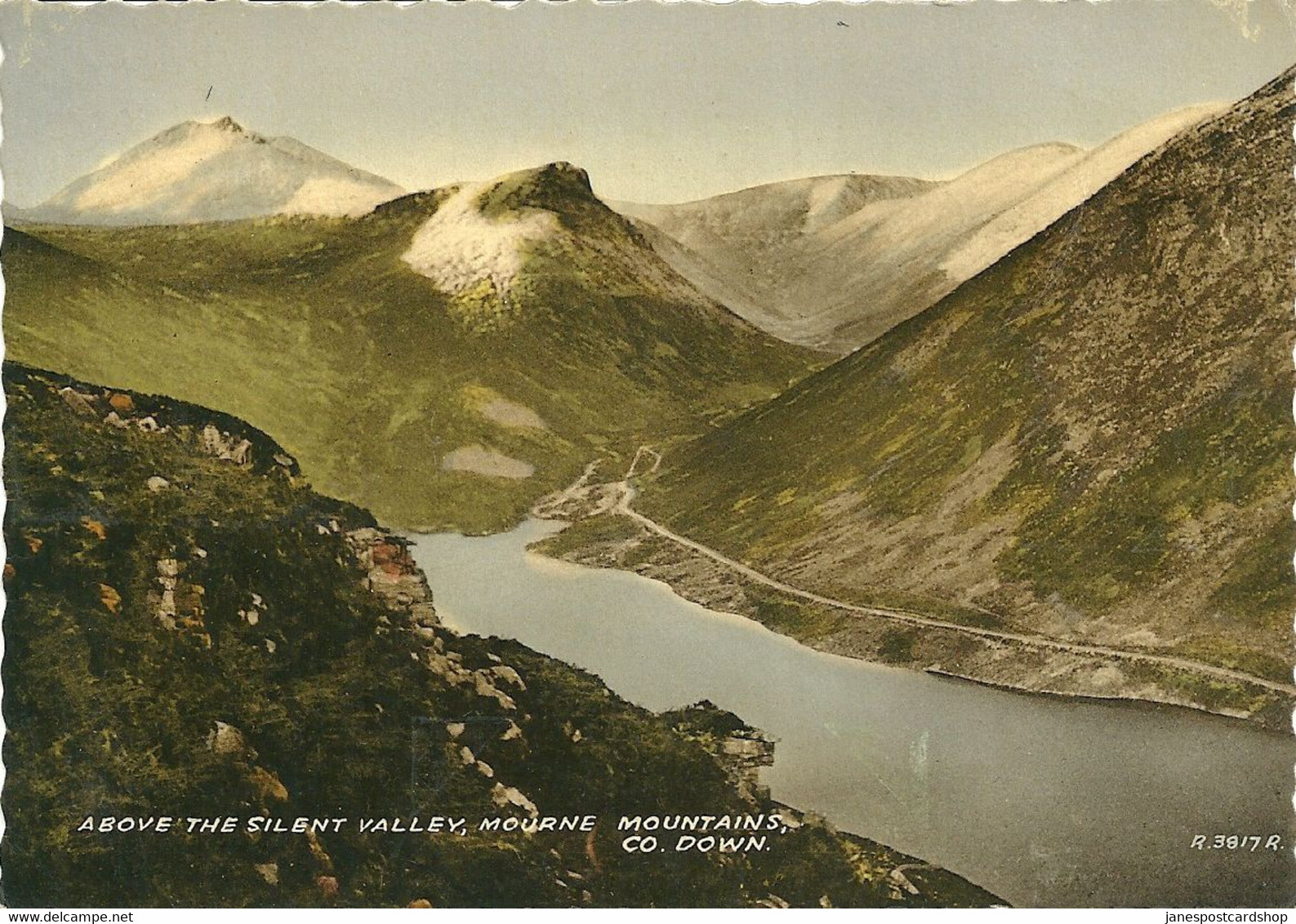 LARGER SIZED COLOURED POSTCARD - ABOVE THE SILENT VALLEY - MOURNE MOUNTAINS - COUNTY DOWN - Down