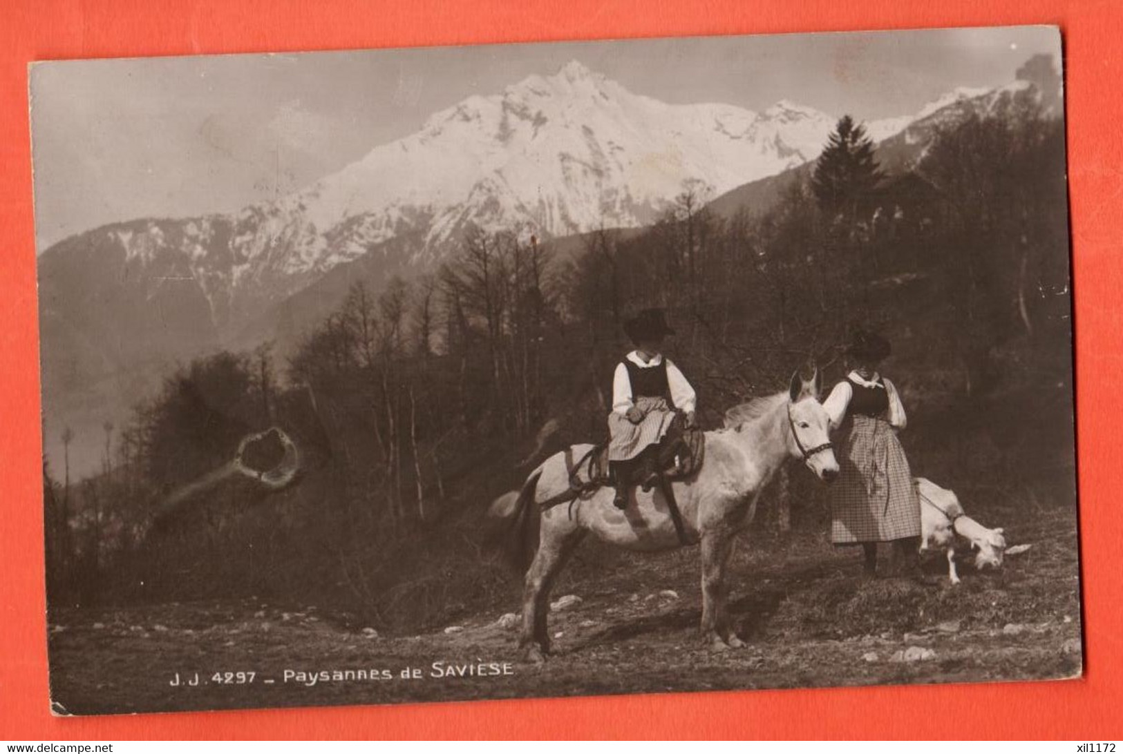 CAC-25 RARE Paysannes De Savièse à Dos De Mule, Chèvre. Cachet Militaire Escadron De Dragons No 35 En 1914..Jullien 4297 - Savièse