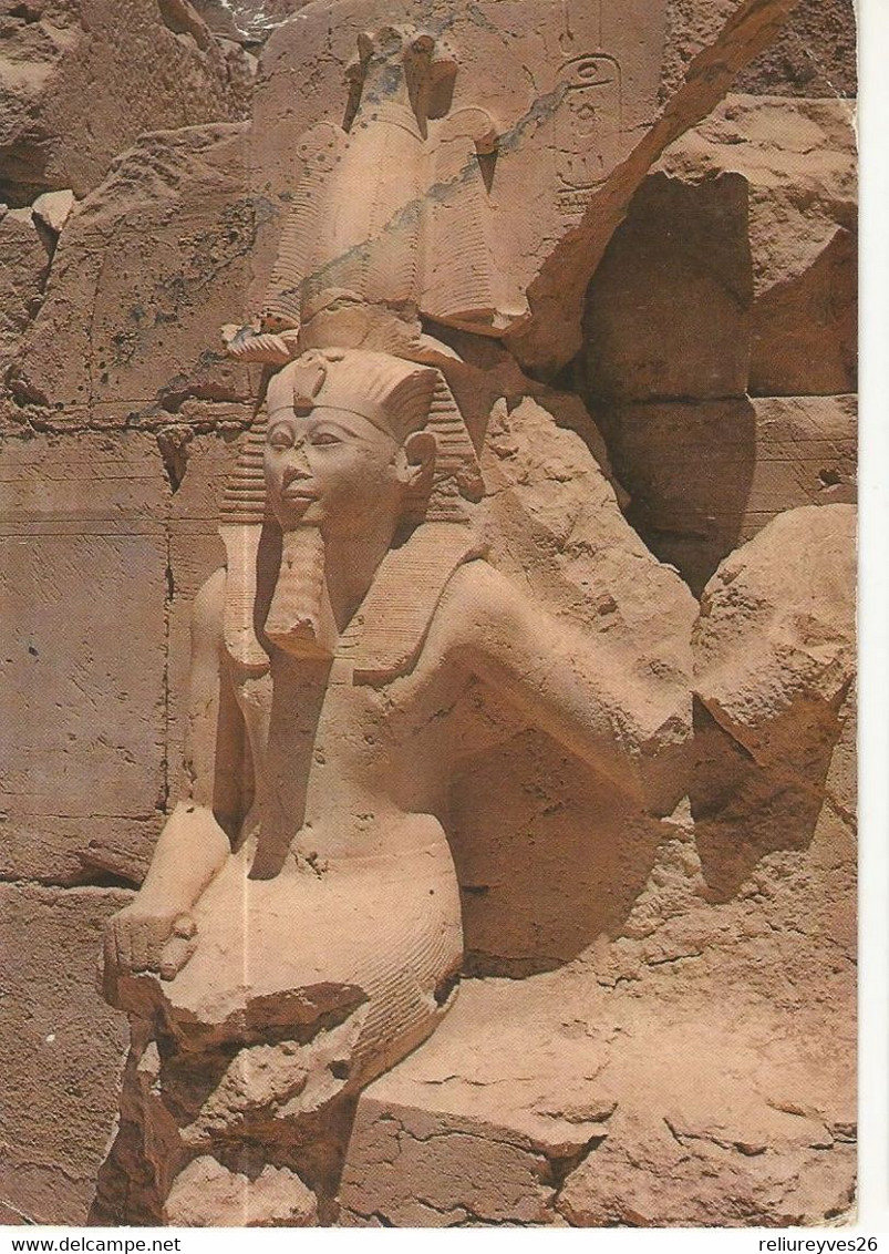 CPM, Egypte , Louxor ,A Statue Of King Ramses II ,of Luxor - Temples D'Abou Simbel