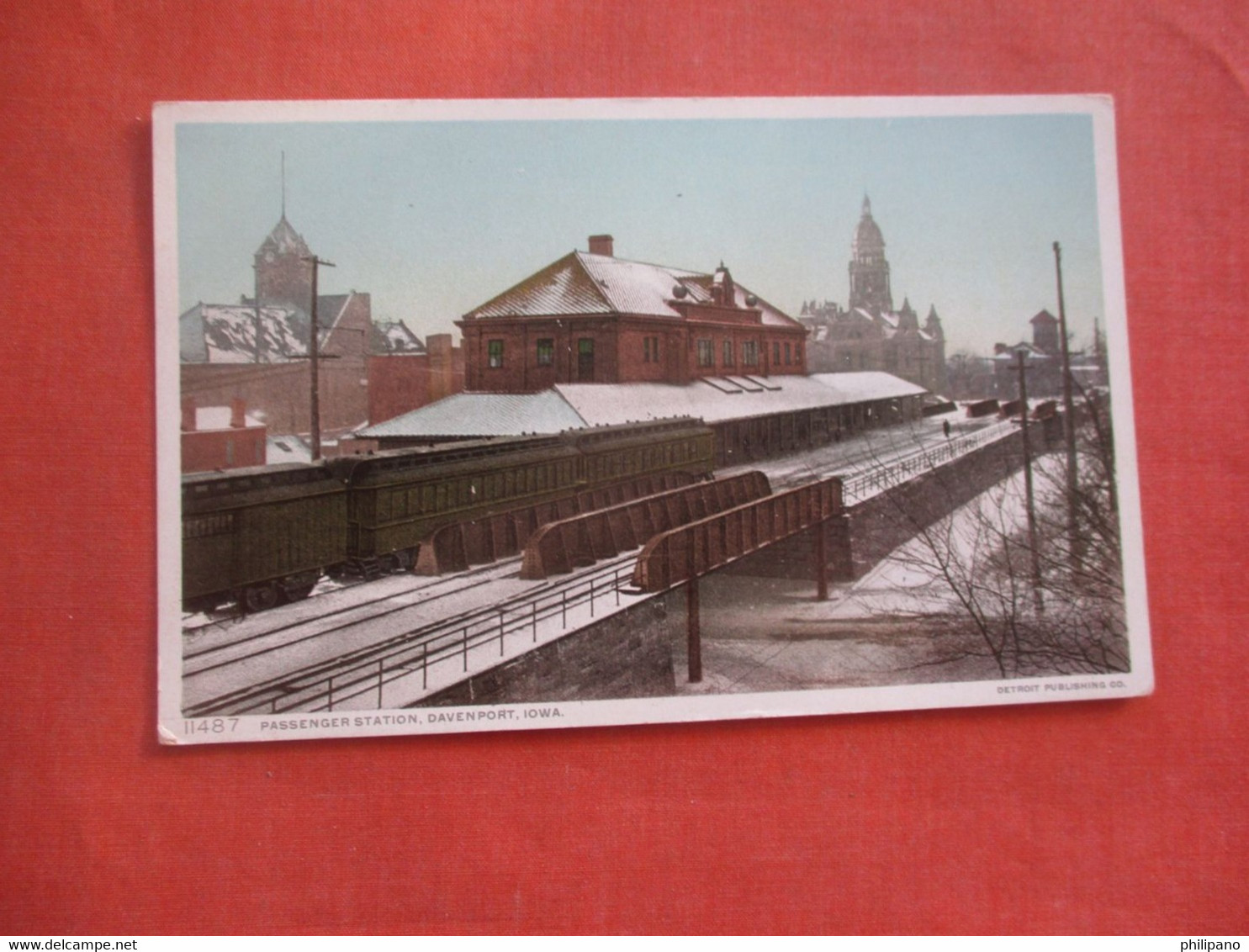 Passenger Train Station - Iowa > Davenport > >  Ref 4562 - Davenport