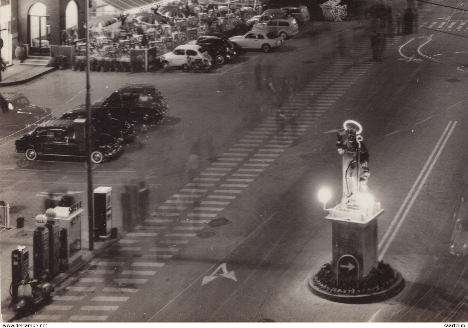 Sorrento: 'SHELL' SERVICE-STATION, SCOOTER, FIAT 1900, 600, ALFA ROMEO GIULIA SPRINT - Piazza Torquato Tasso - (1962) - PKW