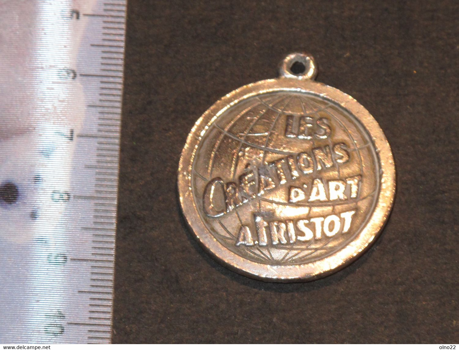 MEDAILLE -LES CREATIONS D' ART A FRISTOT - Andere & Zonder Classificatie