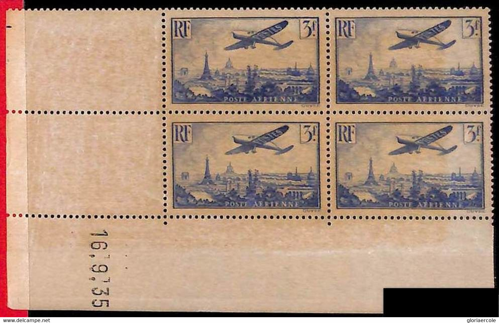 94829b - FRANCE - STAMPS -  Yvert # AIRMAIL 12  - Block Of 4 Coin Datee - Airmail