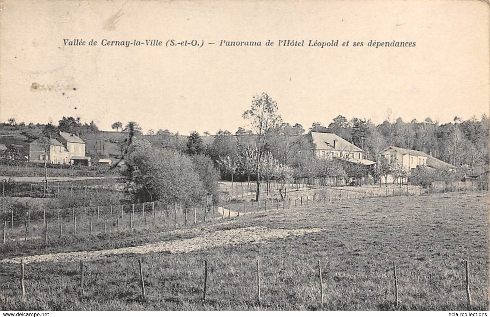 Cernay-la-Ville           78          Panorama De L'Hôtel Léopold Et Ses Dépendances    (voir Scan) - Cernay-la-Ville