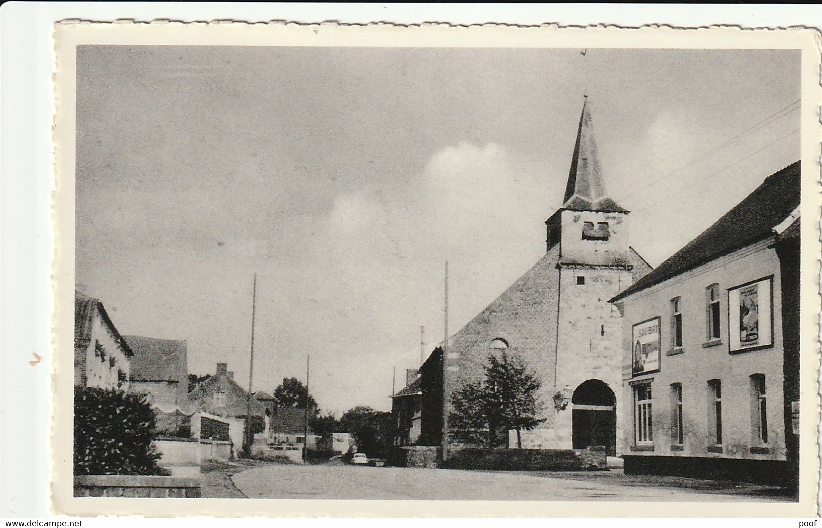 Athis : L'Eglise Et La Place - Honnelles