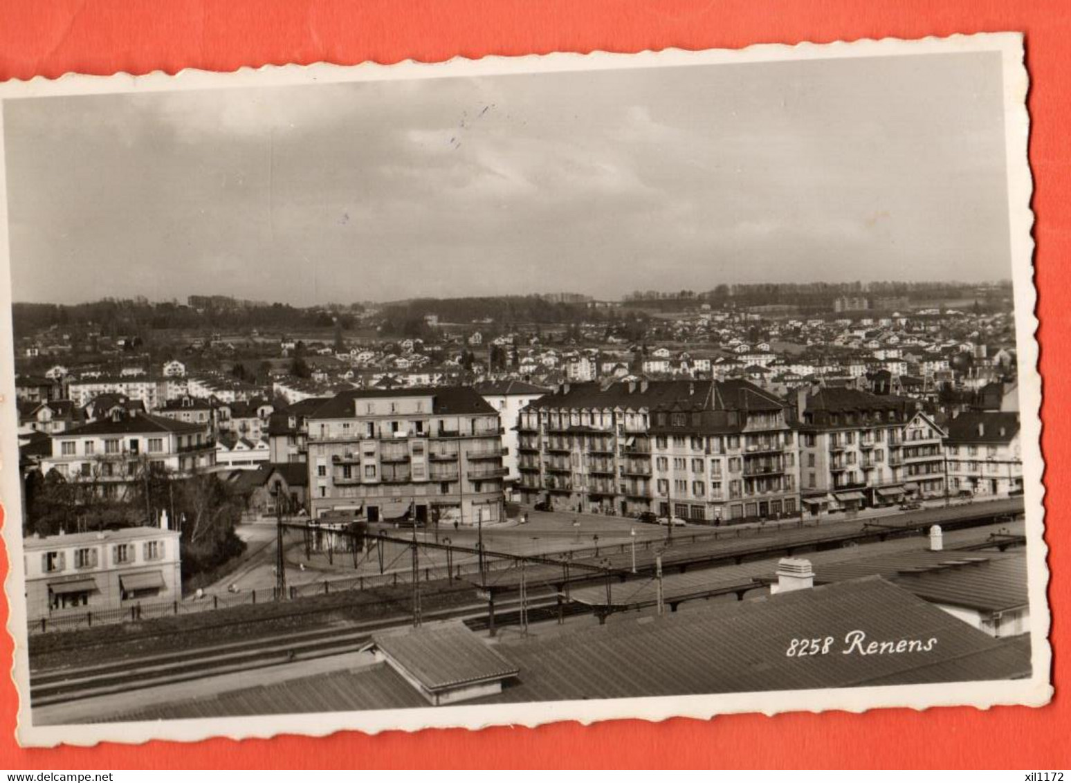 CAE-35 Renens, La Gare. Circulé 1960. Perrochet 8258 - Renens