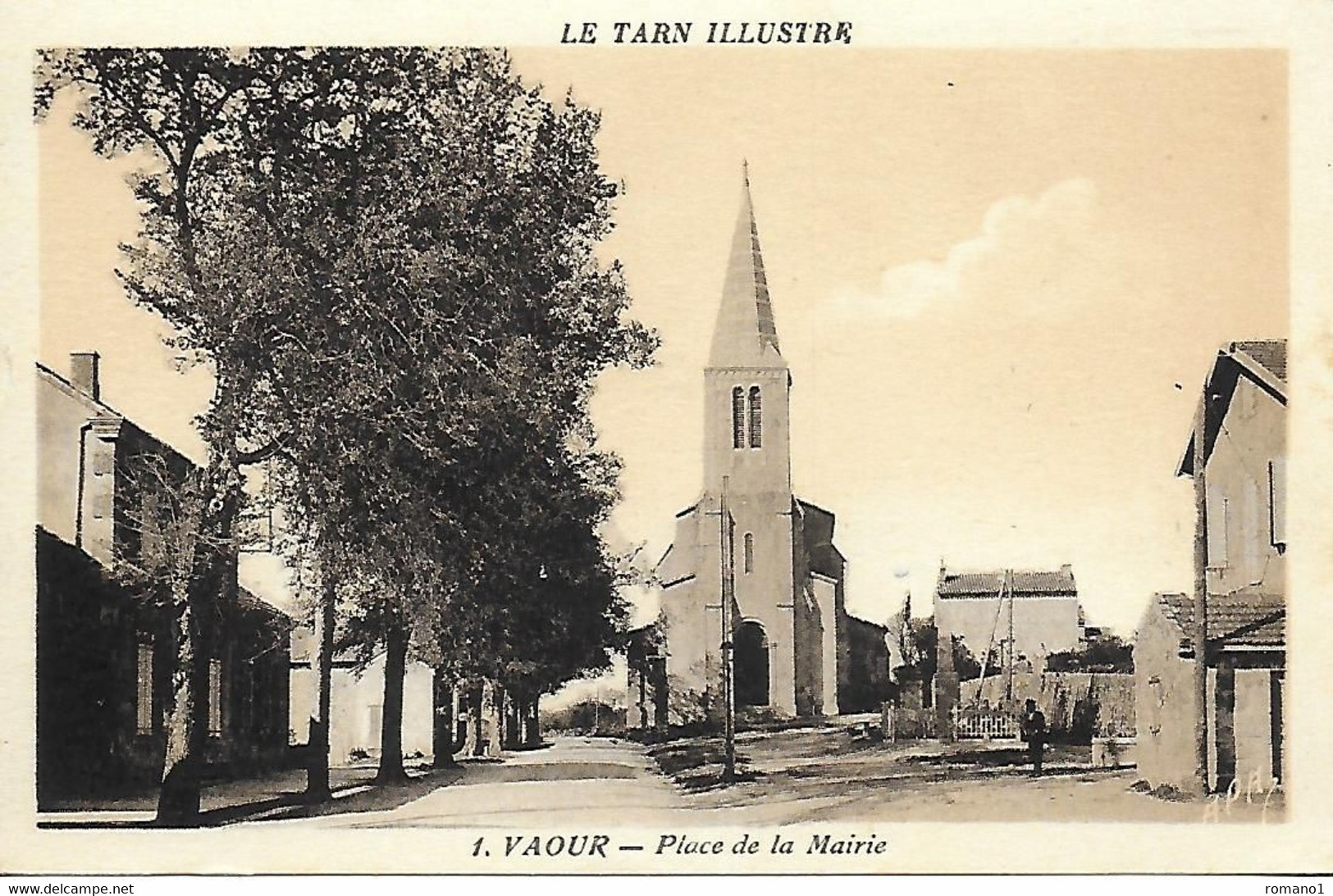 81)    VAOUR  -  Place De La Mairie - Vaour