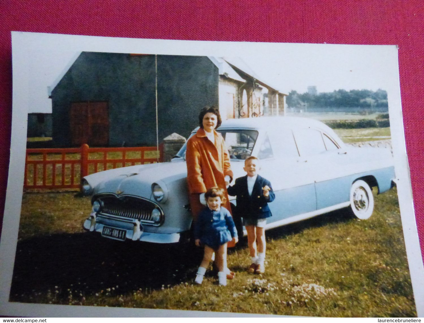 PHOTOGRAPHE ORIGINALE VOITURE ANCIENNE  SIMCA CHAMBORD 1950 ?  IMMATRICULEE EN 44 - Automobiles