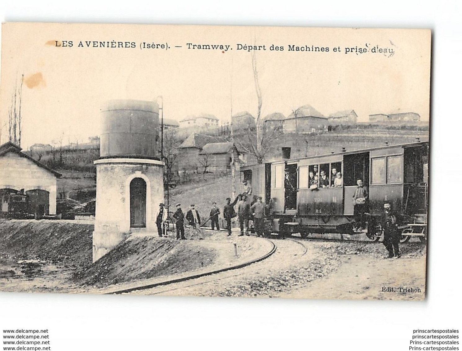 CPA 38 Les Avenieres La Gare Le Depart Des Machines  Ligne De Tour Du Pin Avenieres - Les Avenières