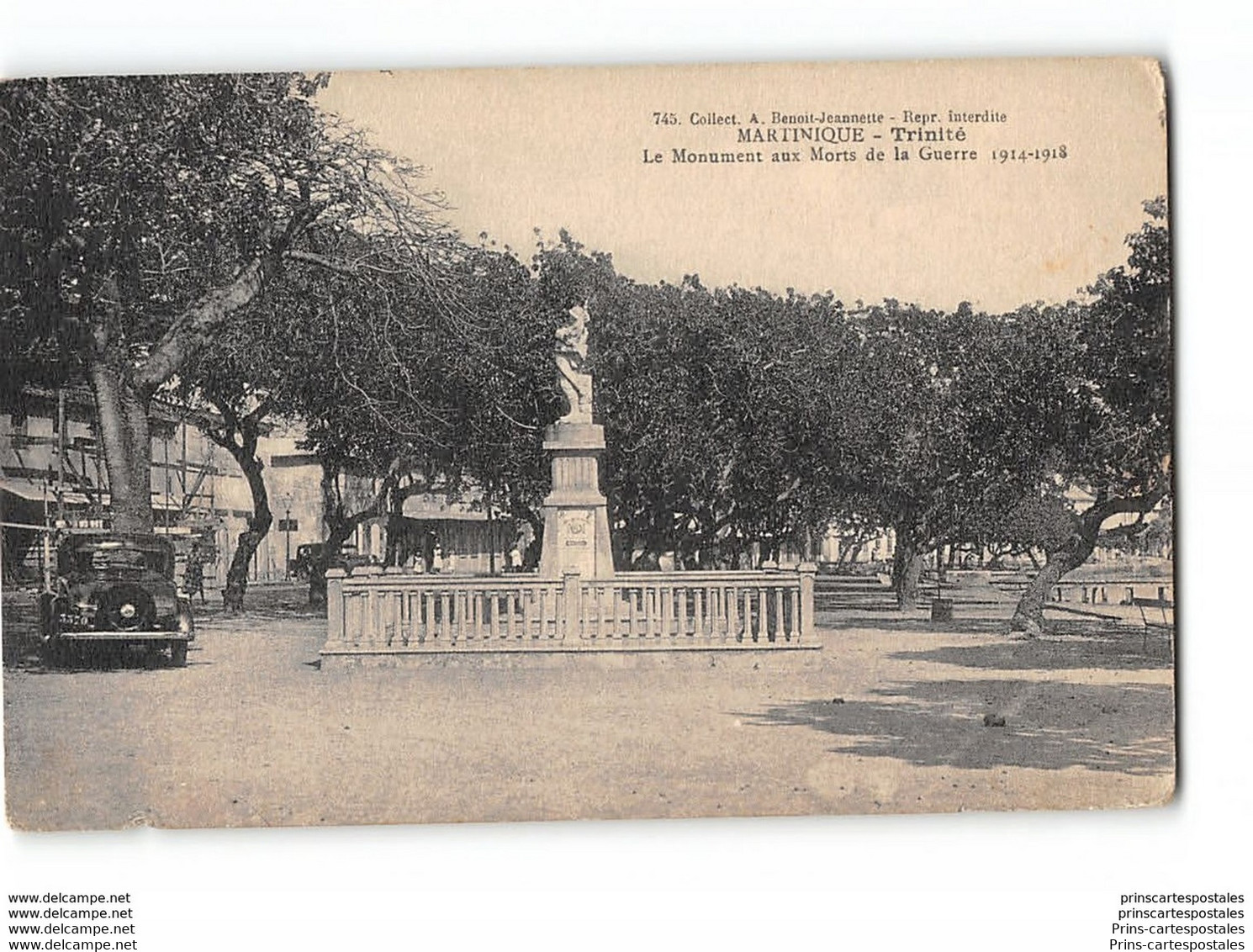 CPA Martinique Trinité Monument Aux Morts - La Trinite