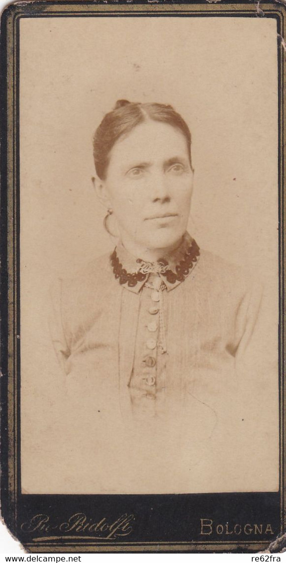 Photo Foto - Formato CDV - Donna Con Collana - Years '1870 - Pio Ridolfi, Bologna - Antiche (ante 1900)