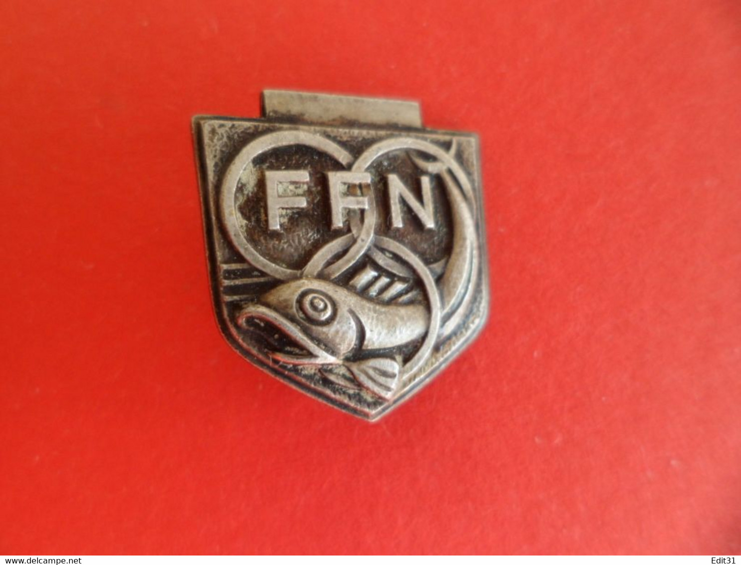 Insigne Badge Boutonniere Poisson - FFN - Fédération Française De Natation - Argentée - Natation