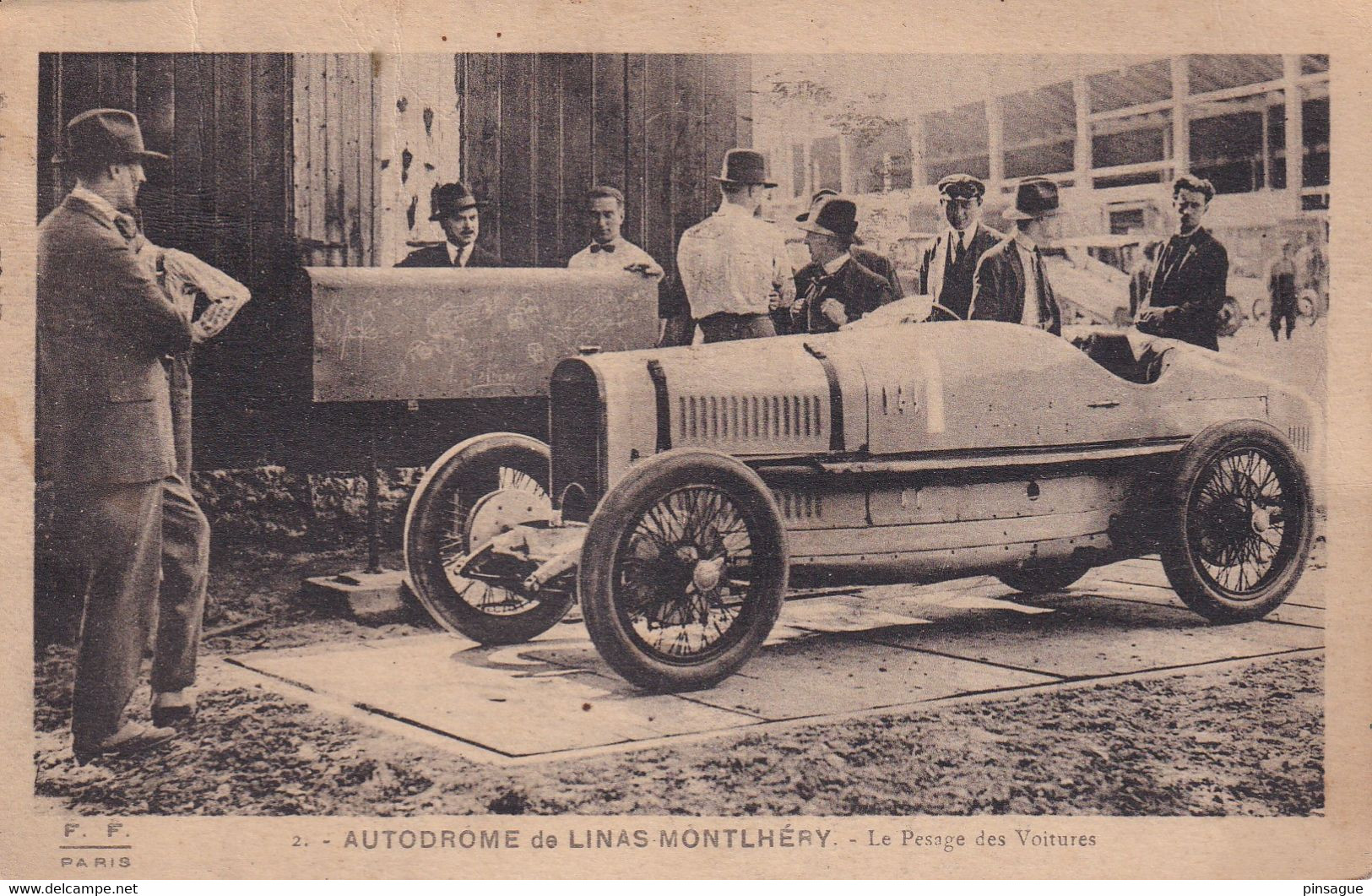 AUTODROME  De LINAS-MONTLHERY  Le Pesage Des Voitures - Other & Unclassified