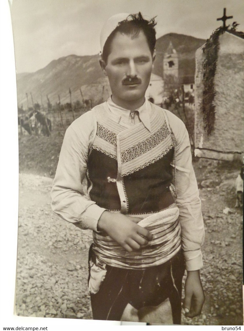 Cartolina  Scutari (['skutari]), Storicamente Anche Scodra Costumi Della Montagna Malzia E Madhe - Albanie