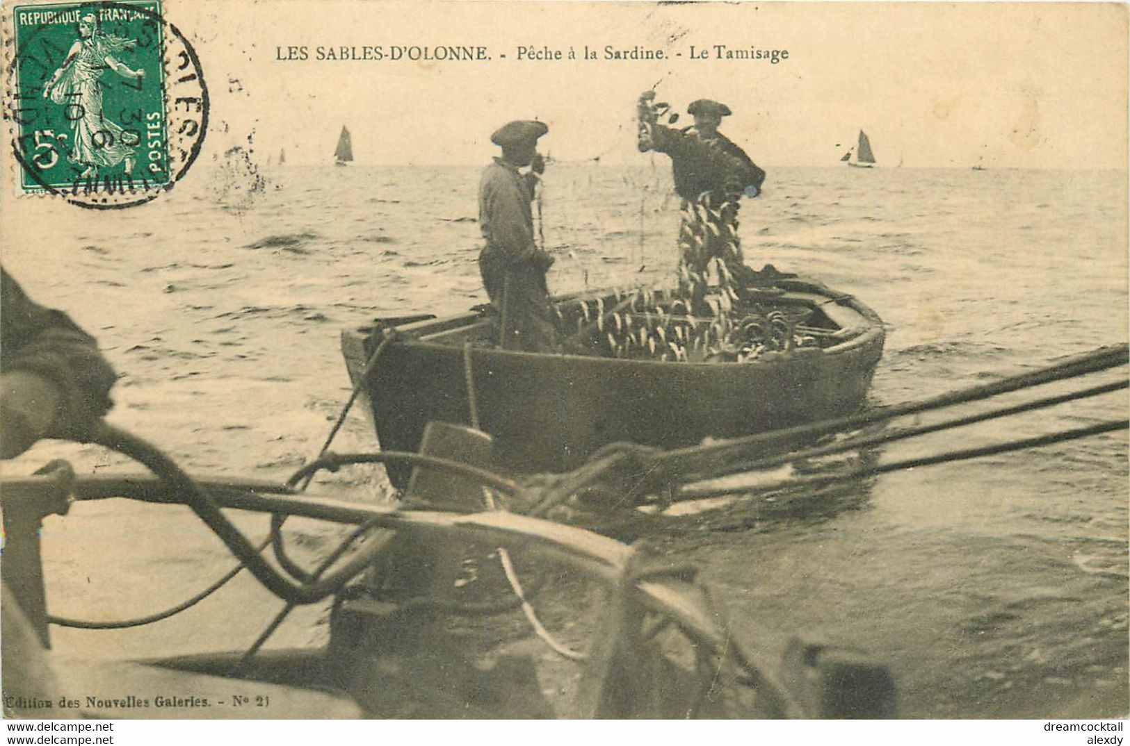 PHL 85 LES SABLES D'OLONNE. Pêche à La Sardine Le Tamisage 1910 - Sables D'Olonne