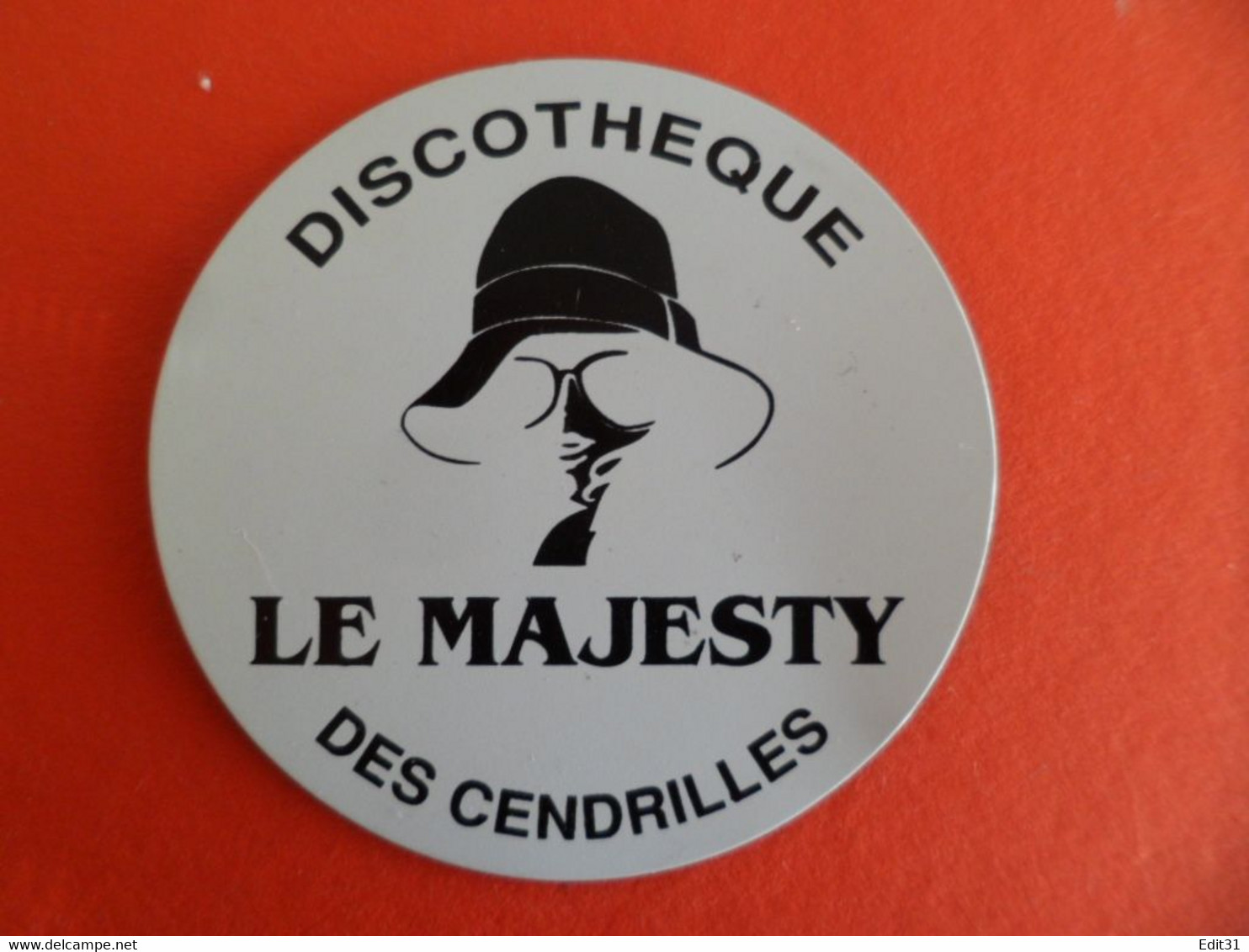 Magnet Publicité Discotheque LE MAJESTY Des Cendrilles à LIMOGES - Haute Vienne - Magnets