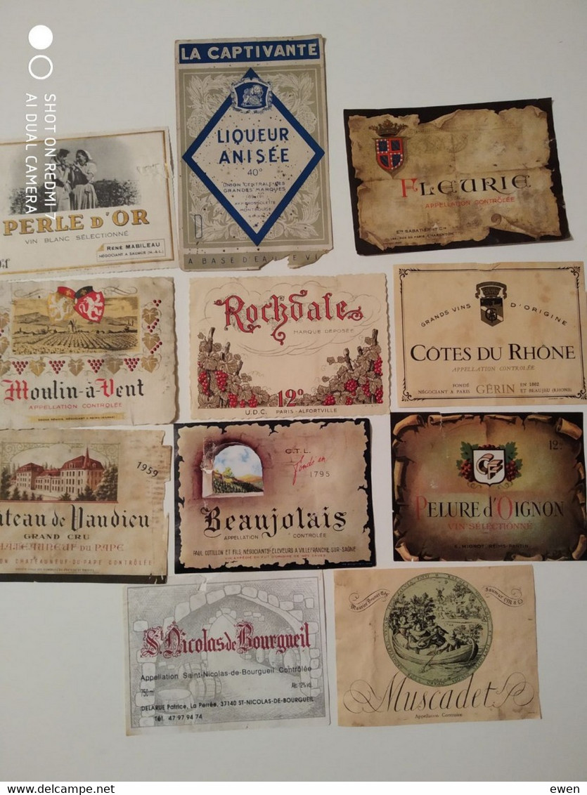 Lot 11 étiquettes De Vin Années 1950 Avec Défauts - Otros & Sin Clasificación