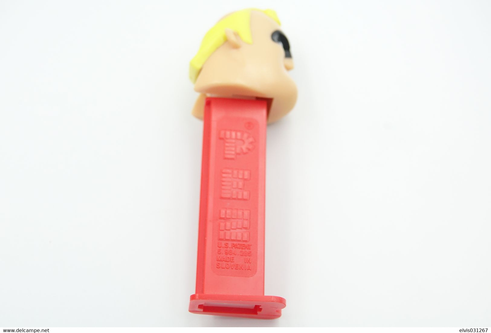 Vintage PEZ DISPENSER : Bob Parr Masked - The Incredibles - 2004 - Us Patent Slovenia Made L=11cm - Altri & Non Classificati