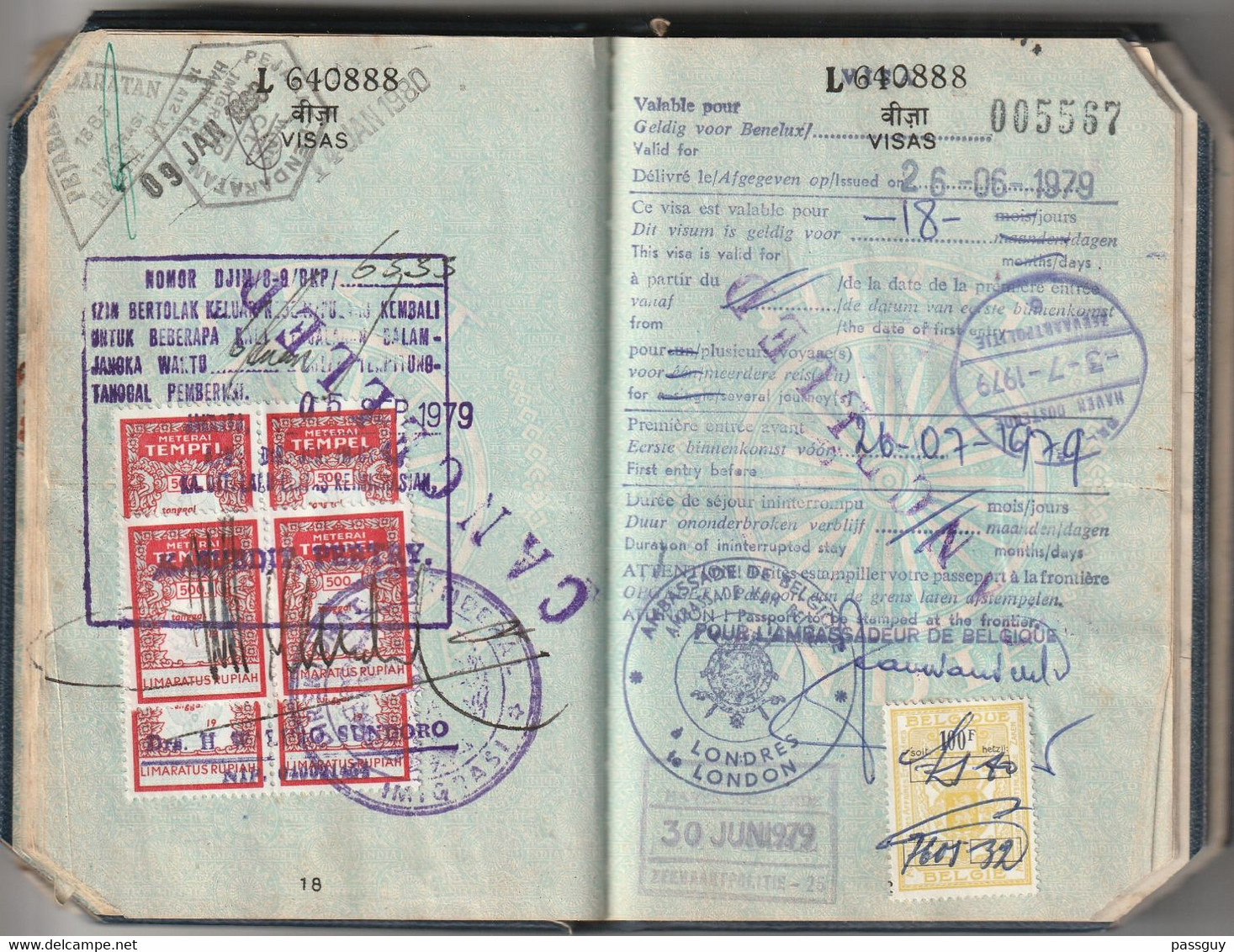 RARE : INDIA  Triple Passport 1972- 1978 - 1981 INDE Triple Passeport –  Reisepaß – Revenues/Fiscaux