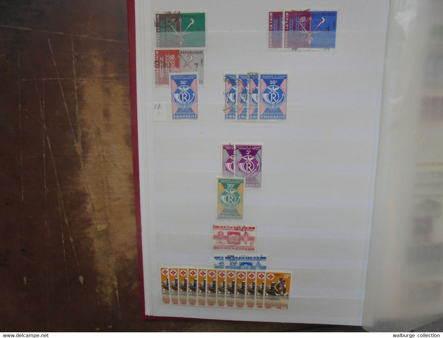 RWANDA 1960-1981 NEUFS+OBLITERES TRES JOLIE COLLECTION DONT MULTIPLES (RH.47) 2 KILOS 400 - Collections