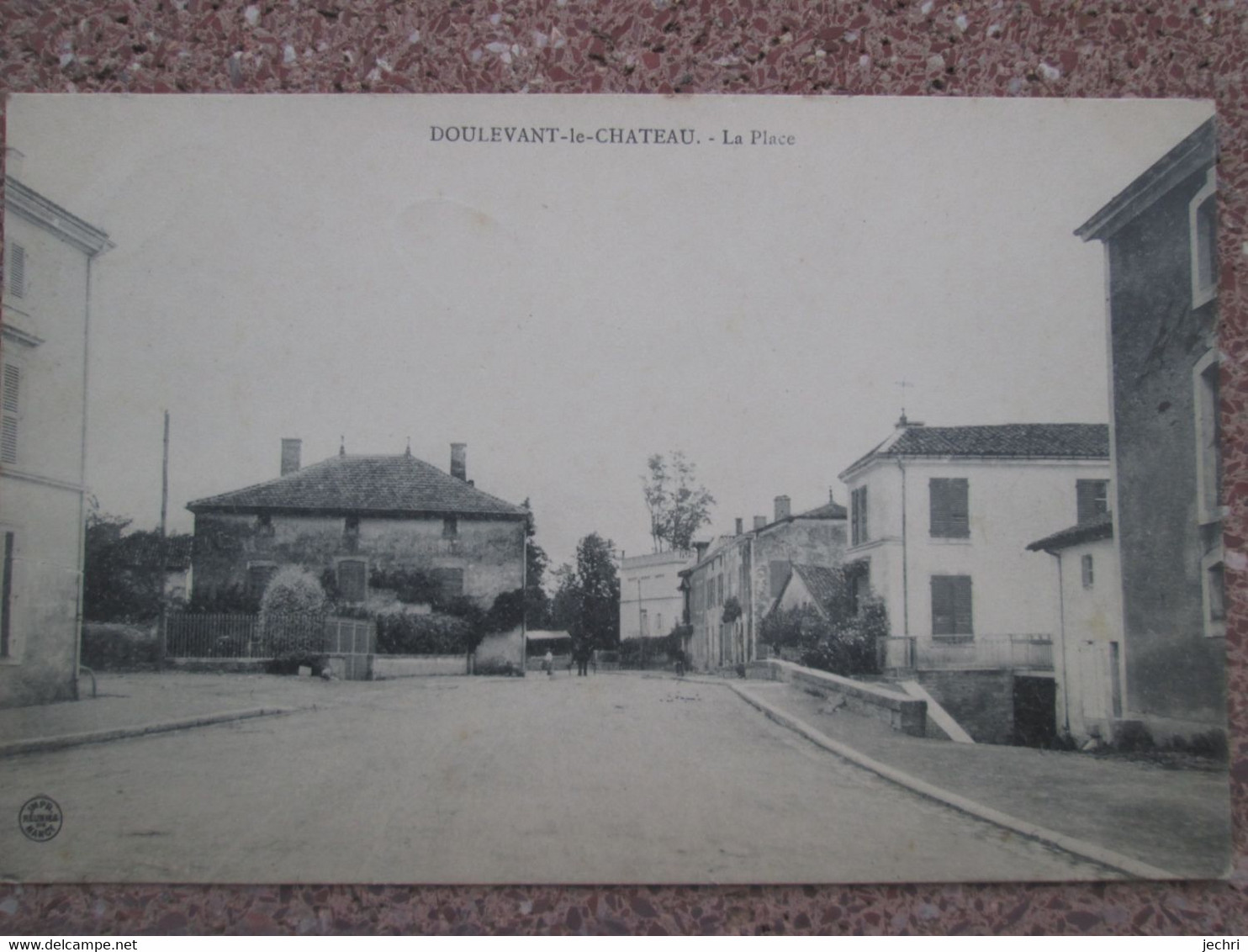 Doulevant Le Chateau . La Place . Cachet BM - Doulevant-le-Château