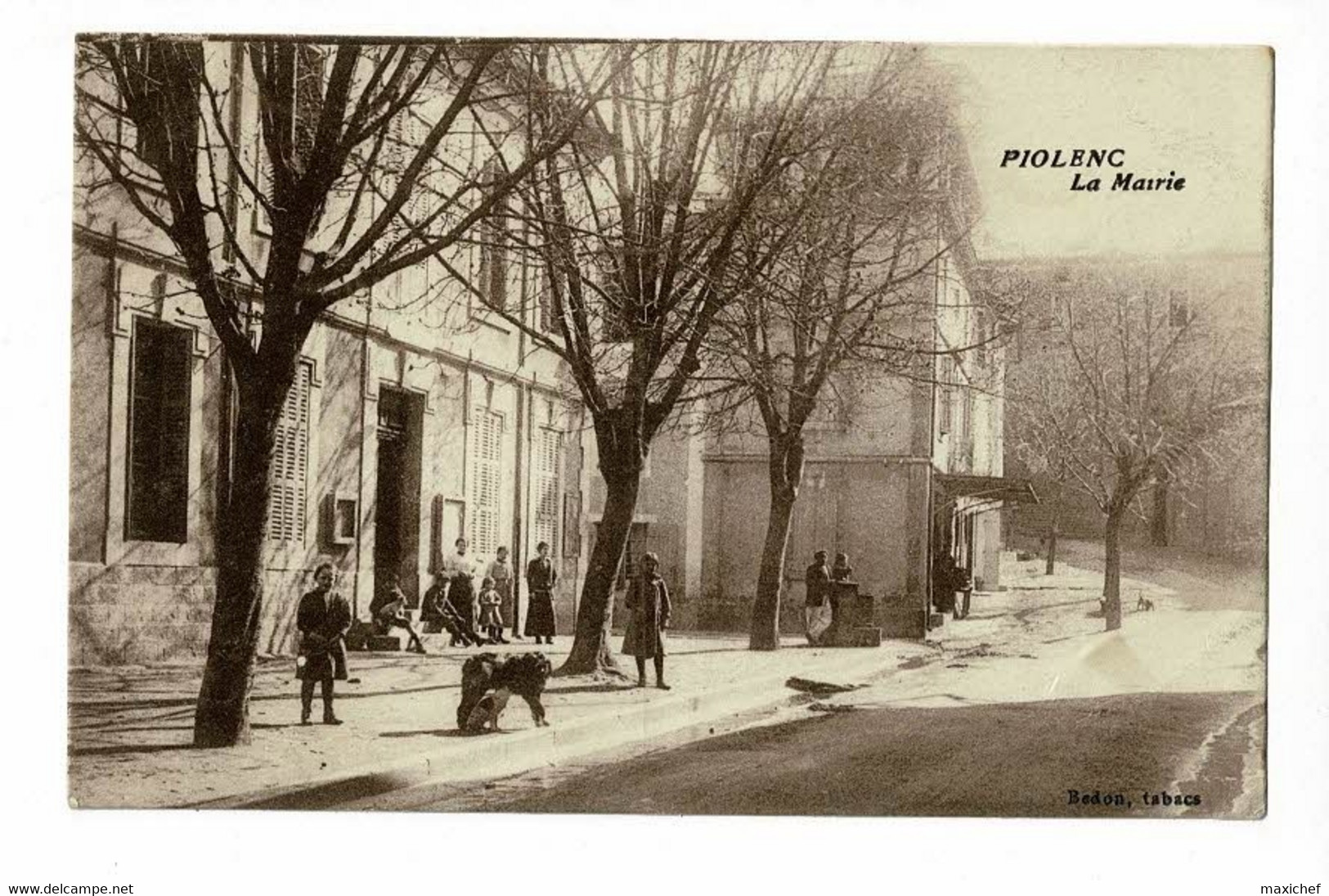 Piolenc - La Mairie ( Animation ) Circulé Sans Date, Sous Enveloppe, Soldat Au 158e Régiment D'Infanterie, 30e Cie - Piolenc