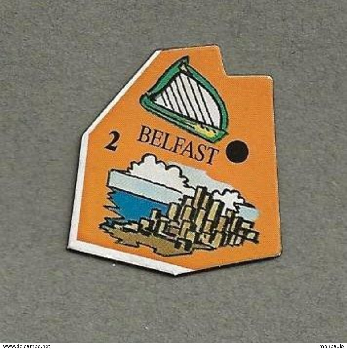 Magnets. Magnet "Le Gaulois" Europe. Irlande Du Nord. Belfast (2) - Reclame