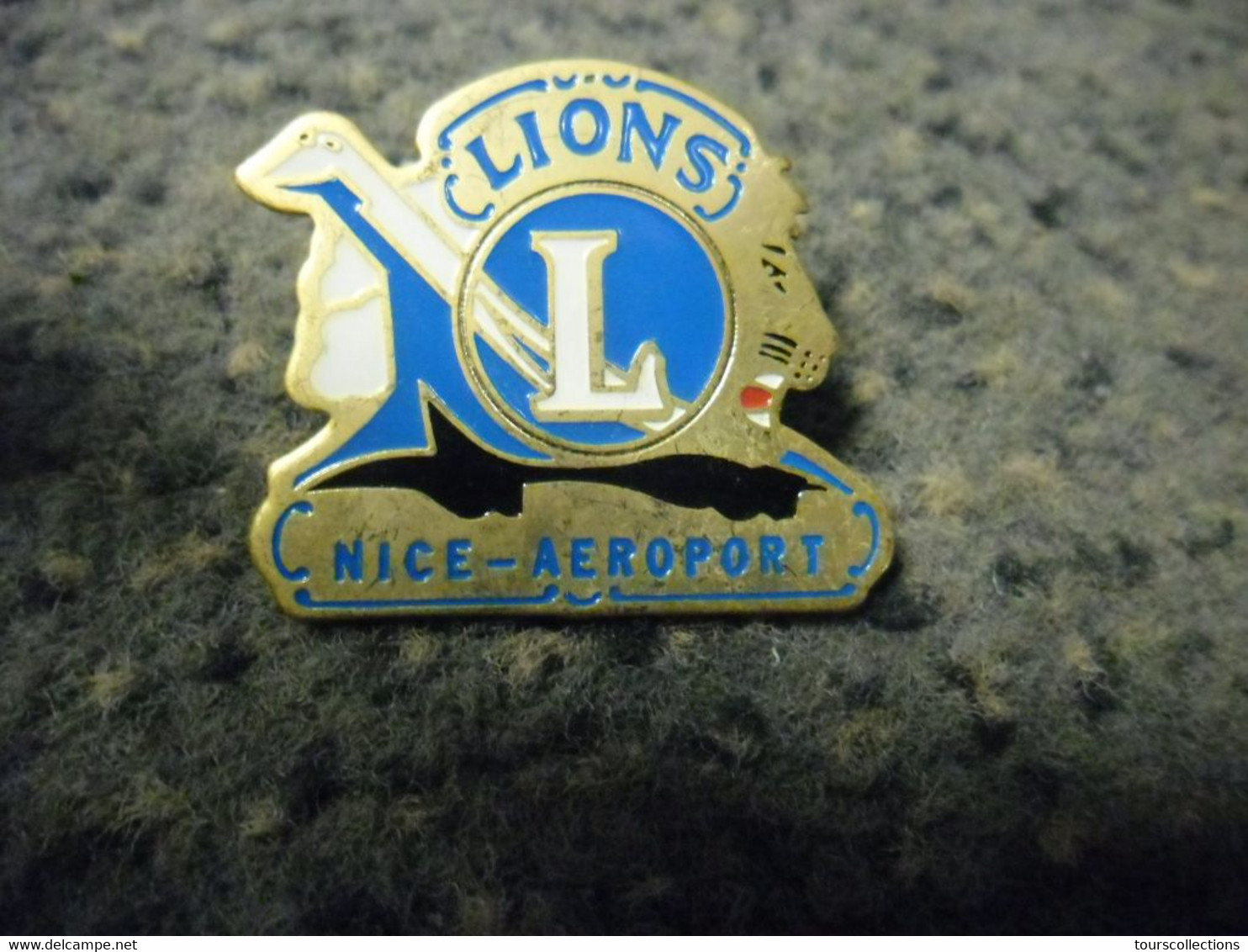 PIN'S 06 NICE AEROPORT LIONS CLUB - Concorde @ 27 X 27 Mm - Avions