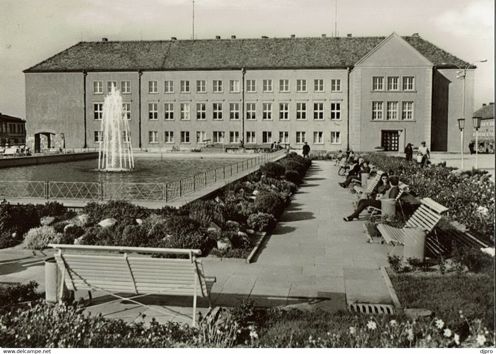 Pasewalk   Ernst Thalmann Platz - Pasewalk