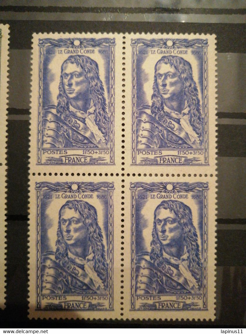 France 1944  Bloc Of 4 Neuf MNH  Coat  Charity Stamps Serie Complete - Autres & Non Classés