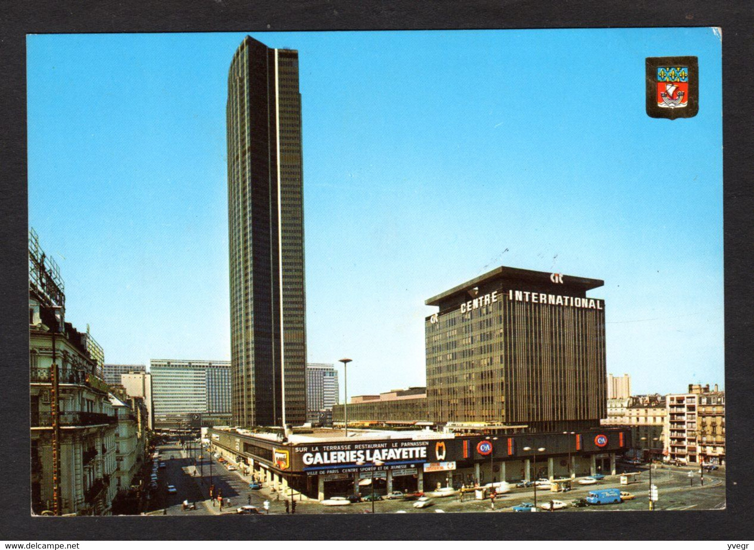 Paris - Place Du 18 Juin 1940, La Tour Et La Gare Montparnasse , Les Galeries Lafayette - Distretto: 09